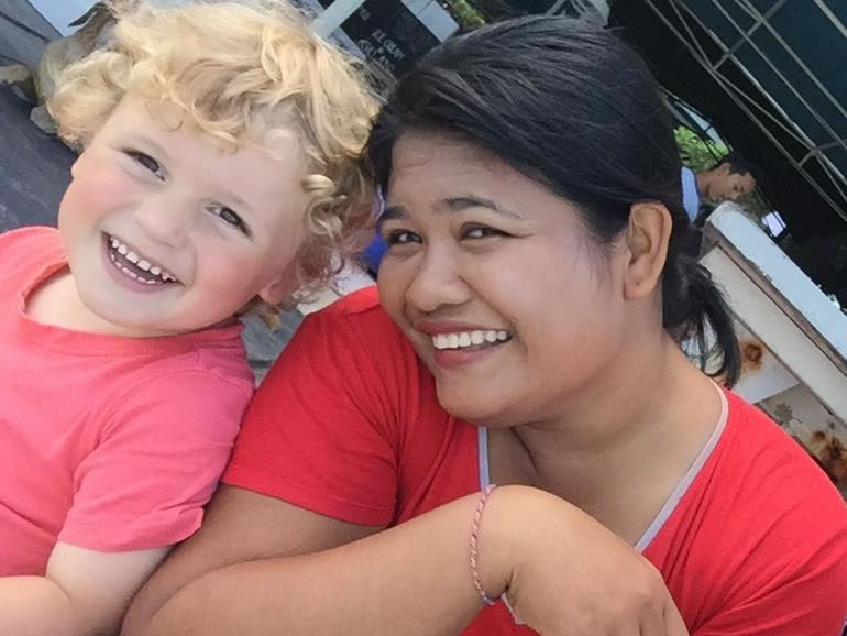 bali babysitter service Komang